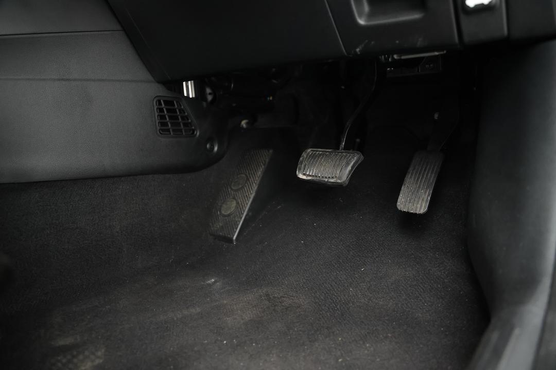 2025 Hyundai Venue Venue, Automatic, 24156 km, Rear A/C Vent