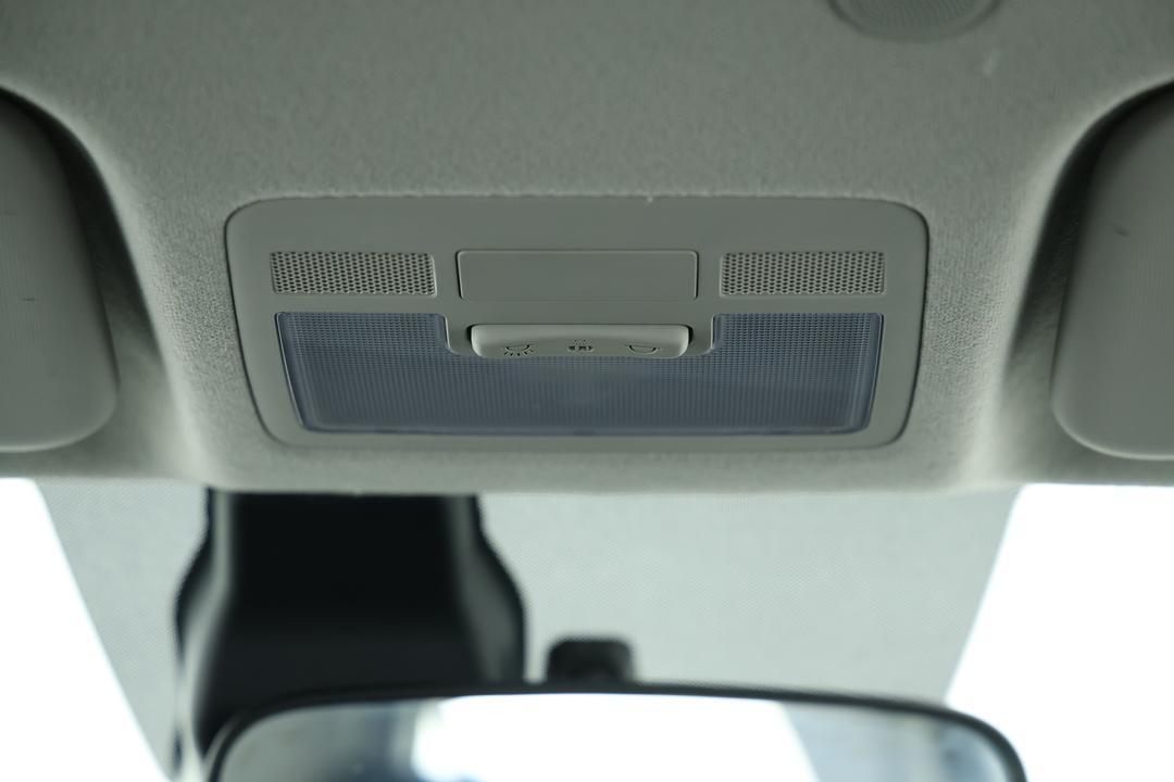 2025 Hyundai Venue Venue, Automatic, 24156 km, Right Side Rear Door Cabin View