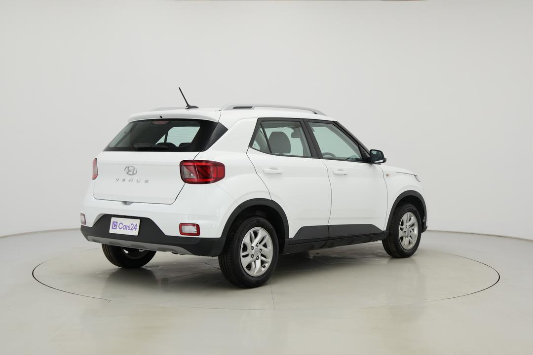 2025 Hyundai Venue Venue, Automatic, 24156 km, Right Back Diagonal (45- Degree) View