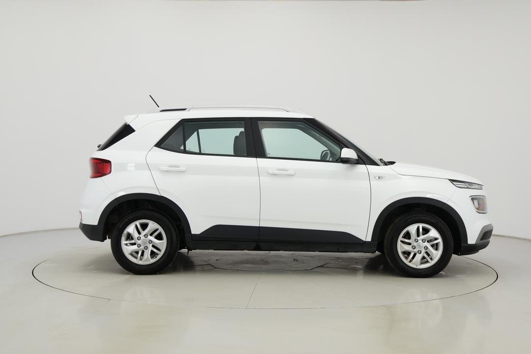 2025 Hyundai Venue Venue, Automatic, 24156 km, Right Side View