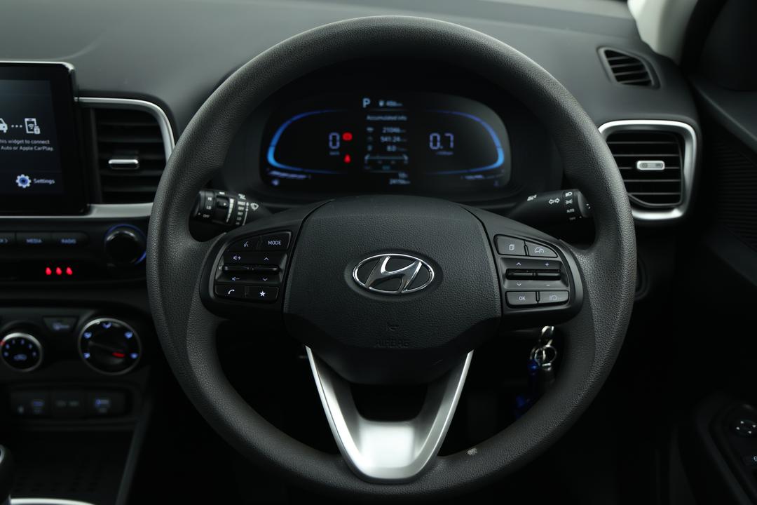 2025 Hyundai Venue Venue, Automatic, 24156 km, Ventilated Seats