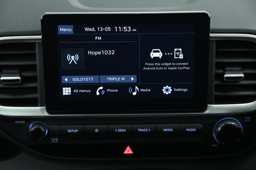 2025 Hyundai Venue Venue, Automatic, 24156 km, Handbrake