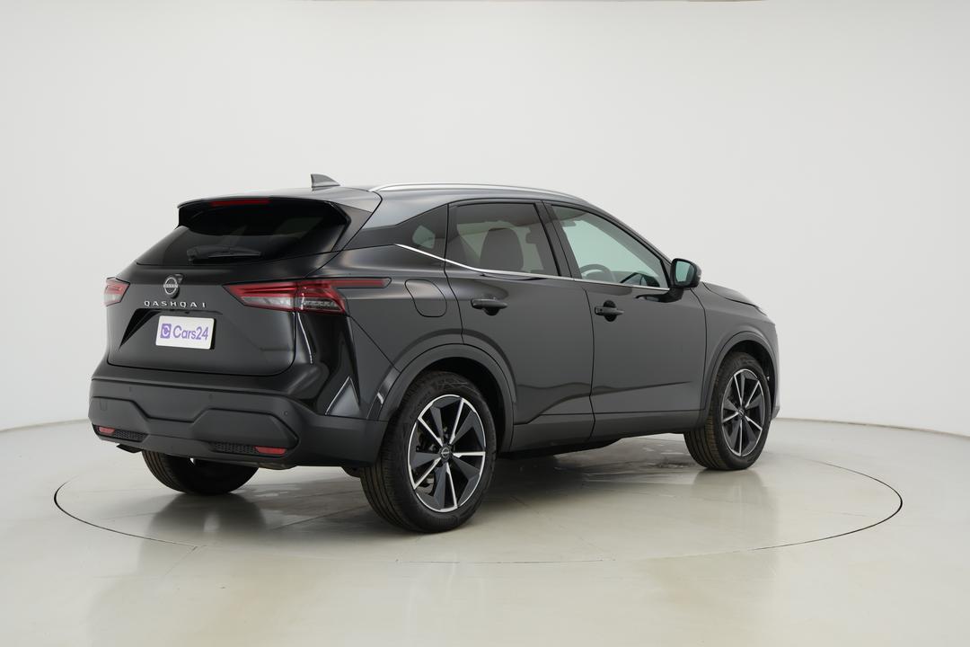 2022 Nissan Qashqai St-l, Automatic, 43419 km, Right Back Diagonal (45- Degree) View