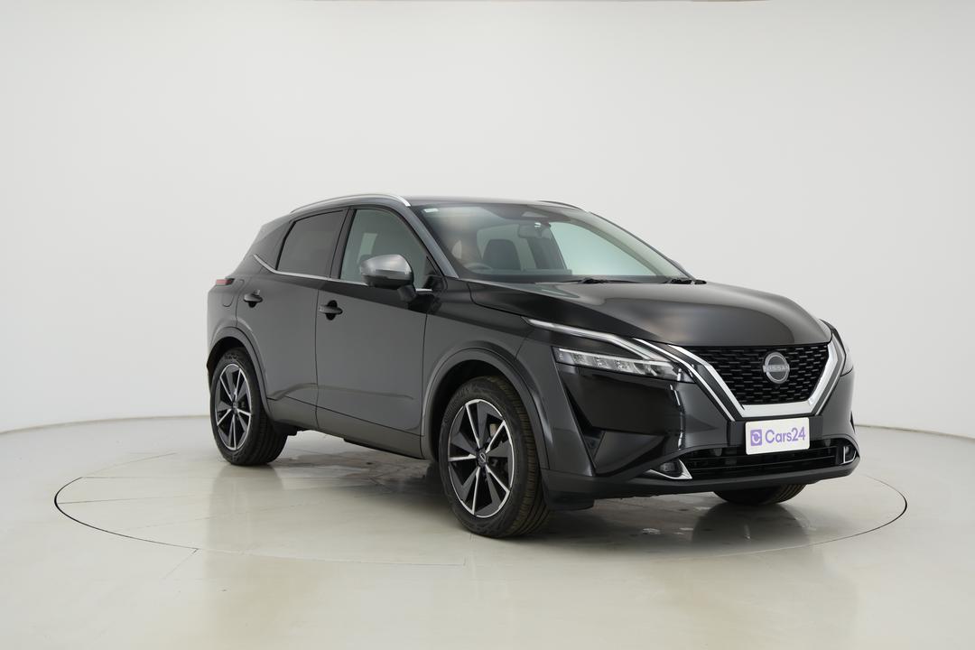 2022 Nissan Qashqai St-l, Automatic, 43419 km, Right Front Diagonal (45- Degree) View
