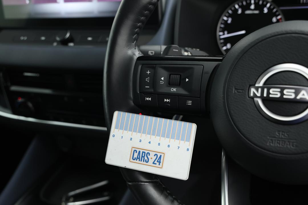 2022 Nissan Qashqai St-l, Automatic, 43419 km, Steering Wheel Body Wear