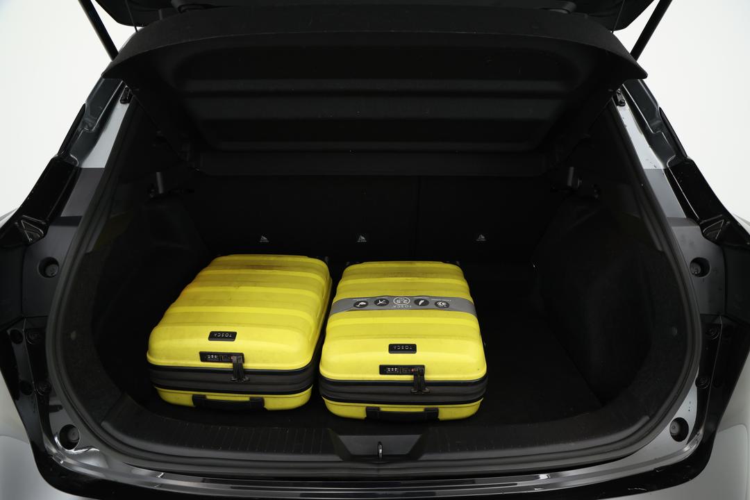 2022 Nissan Qashqai St-l, Automatic, 43419 km, Center Console
