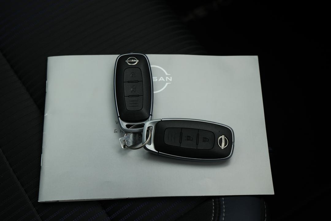2022 Nissan Qashqai St-l, Automatic, 43419 km, Gear Lever 