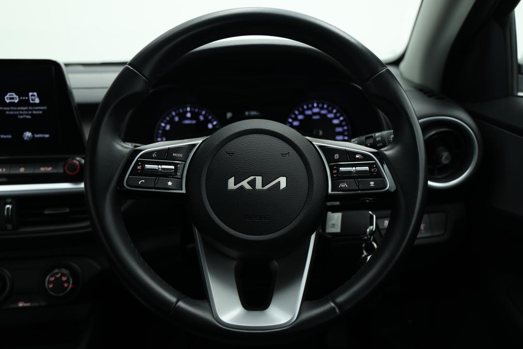 2024 Kia Cerato S Safety Pack, Automatic, 50191 km, Handbrake