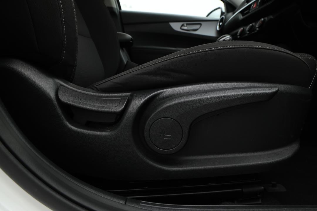 2024 Kia Cerato S Safety Pack, Automatic, 50191 km, Infotainment System