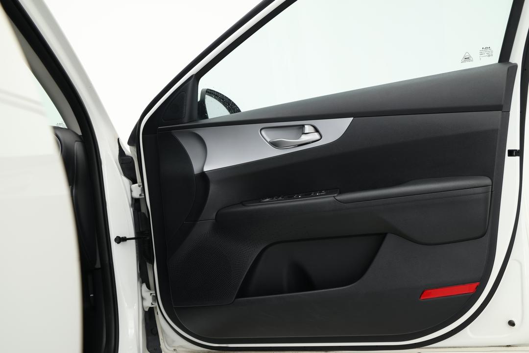 2024 Kia Cerato S Safety Pack, Automatic, 50191 km, Right Side Front Door Cabin View