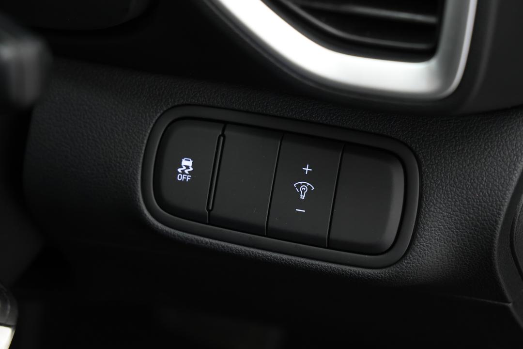 2025 Hyundai Venue Venue, Automatic, 21946 km, Cruise Control