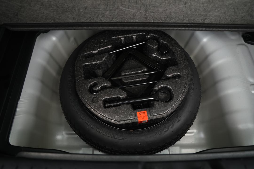 2025 Hyundai Venue Venue, Automatic, 21946 km, Roof/Sunroof View