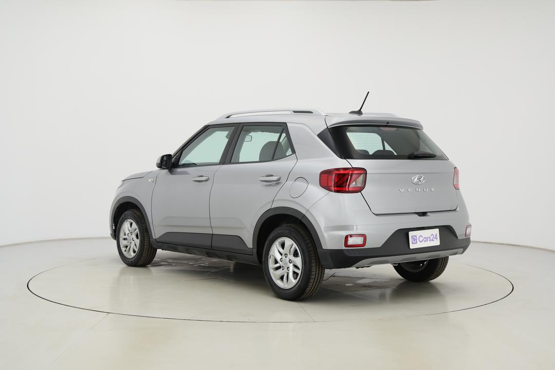 2025 Hyundai Venue Venue, Automatic, 21946 km, Left Back Diagonal (45- Degree) View