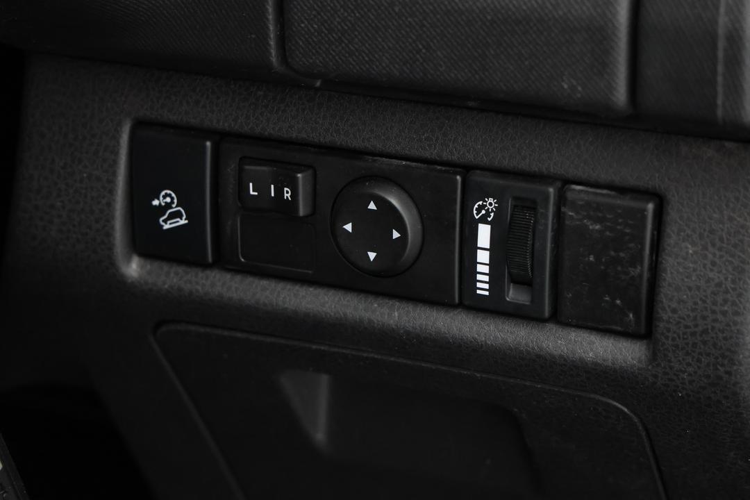 2017 Isuzu D-MAX Sx Hi-ride (4x2), Automatic, 118991 km, Steering Wheel Close-up