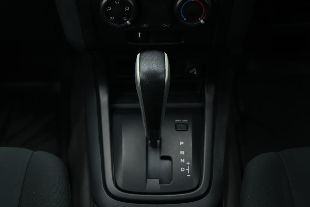 2017 Isuzu D-MAX Sx Hi-ride (4x2), Automatic, 118991 km, Speaker View