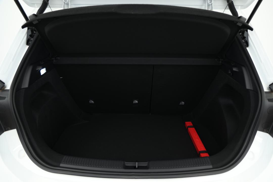 2025 MG Mg3 Excite, Automatic, 63 km, Boot Inside View