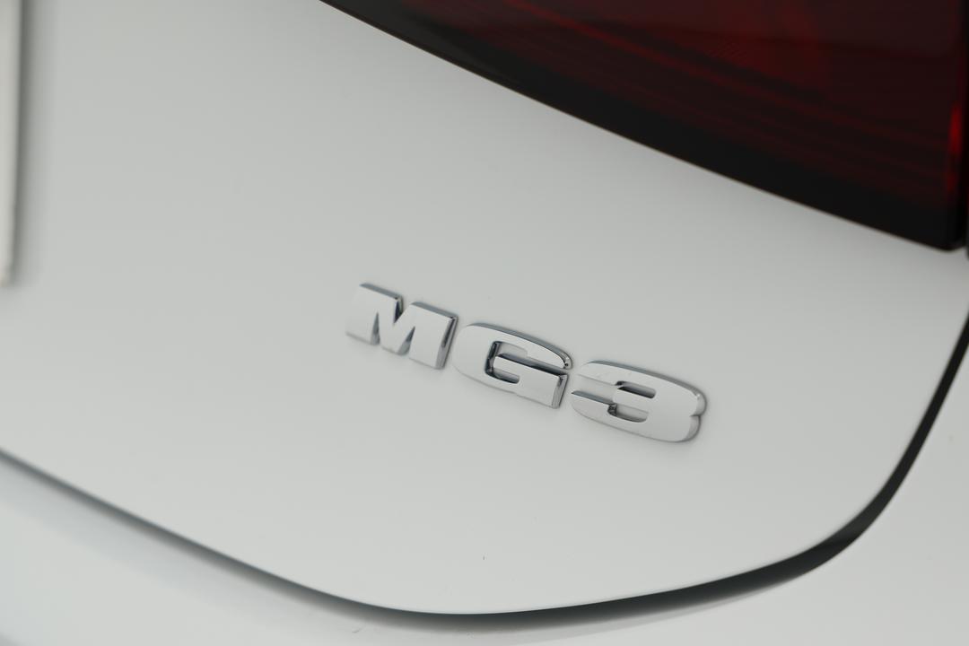 2025 MG Mg3 Excite, Automatic, 63 km, Badge (Boot Left Side)