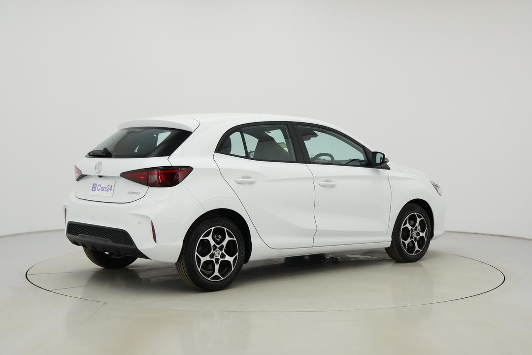 2025 MG Mg3 Excite, Automatic, 63 km, Right Back Diagonal (45- Degree) View