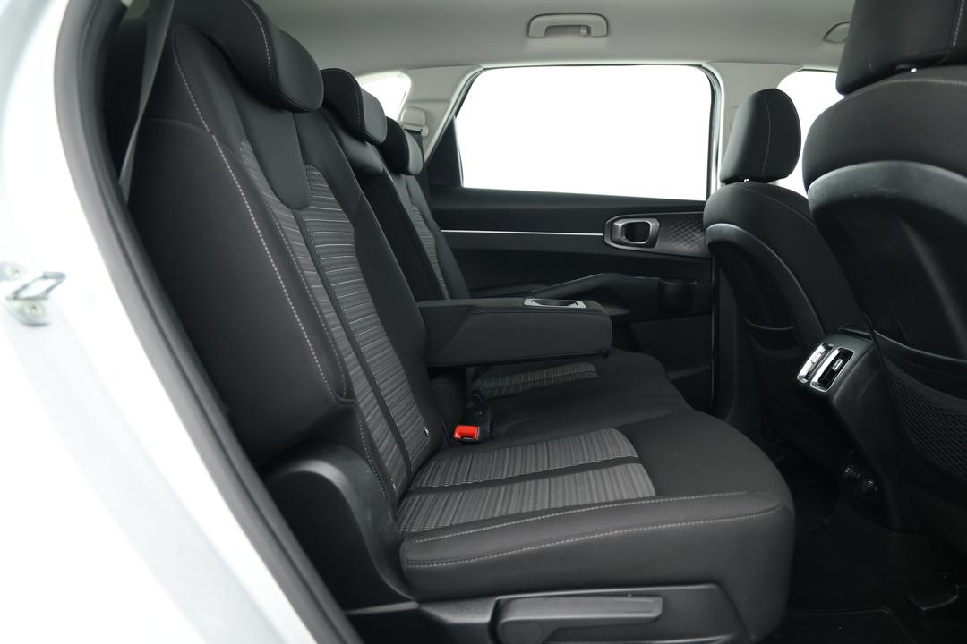 2022 Kia Sorento Sport 7 Seat, Automatic, 89974 km, Right Side Rear Door Cabin View