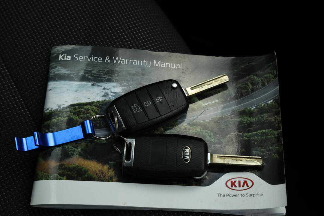 2018 Kia Sorento Si (4x2), Automatic, 109017 km, Pedals and Footmat