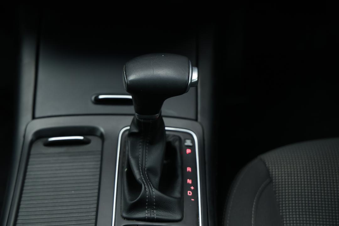 2018 Kia Sorento Si (4x2), Automatic, 109017 km, Gear Lever 