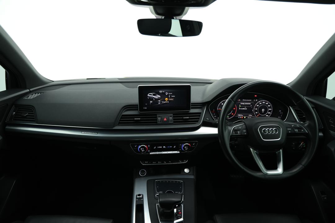 2020 Audi Q5 40 Tdi Quattro Sport, Automatic, 74021 km, Dashboard View