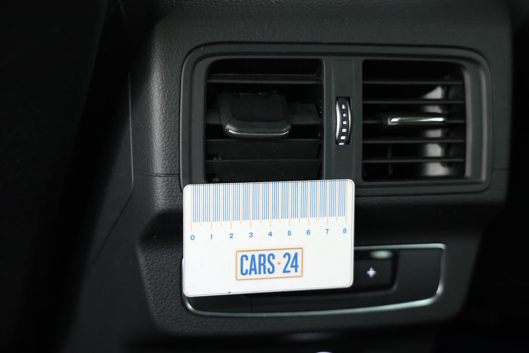 2020 Audi Q5 40 Tdi Quattro Sport, Automatic, 74021 km, Air Vents Body Wear
