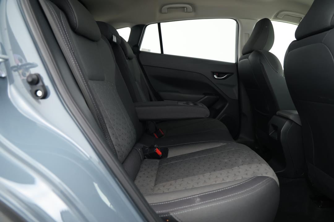 2025 Subaru Crosstrek AWD 2.0l, Automatic, 18708 km, Right Side Rear Door Cabin View