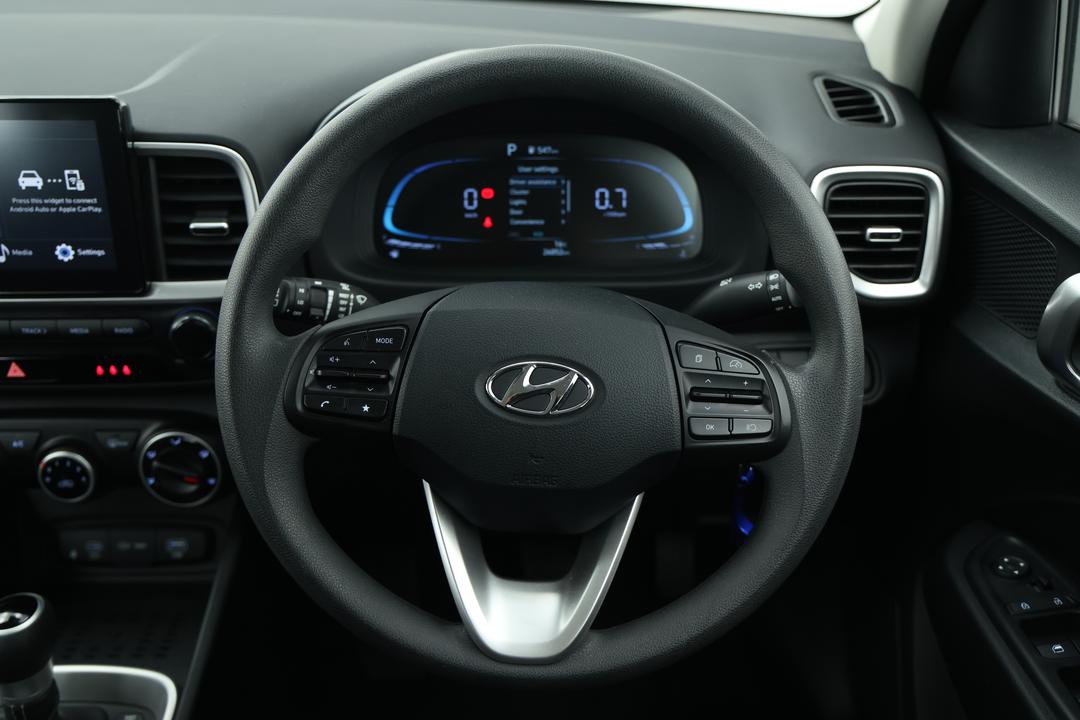 2025 Hyundai Venue Venue, Automatic, 26852 km, Center Console