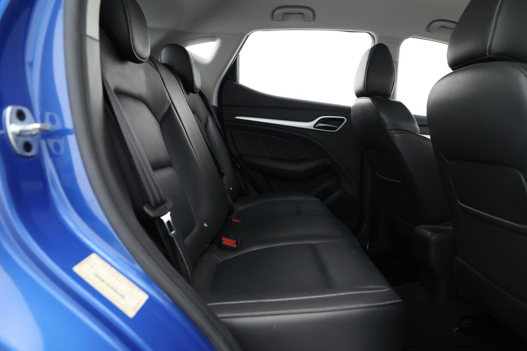 2019 MG ZS Excite Plus, Automatic, 66386 km, Right Side Rear Door Cabin View
