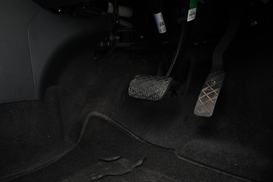 2019 MG ZS Excite Plus, Automatic, 66386 km, Drivers Side Adjustment Panel