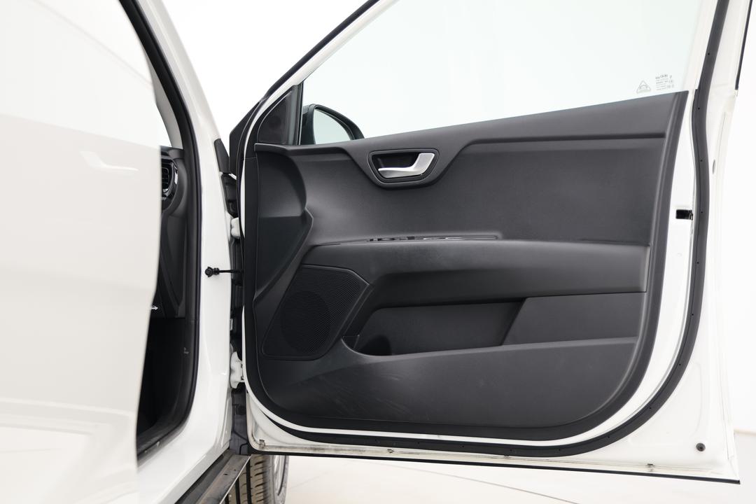 2021 Kia Stonic Gt-line, Automatic, 53068 km, Speaker View