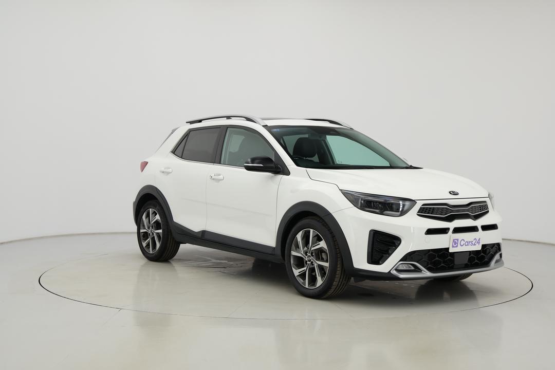 2021 Kia Stonic Gt-line, Automatic, 53068 km, Right Front Diagonal (45- Degree) View