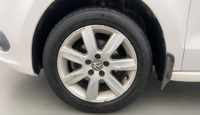2011 Volkswagen Vento HIGHLINE PETROL, Petrol, Manual, 84,092 km, Left Front Wheel