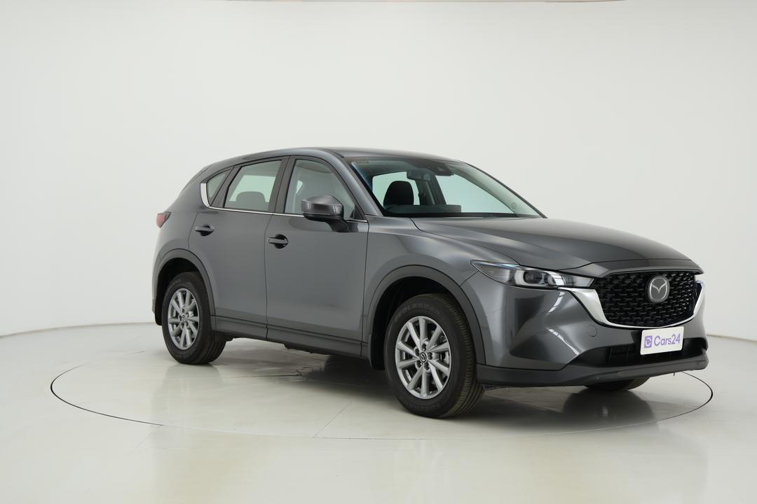 2024 Mazda CX-5 G25 Maxx Sport (FWD), Automatic, 41005 km, Right Front Diagonal (45- Degree) View