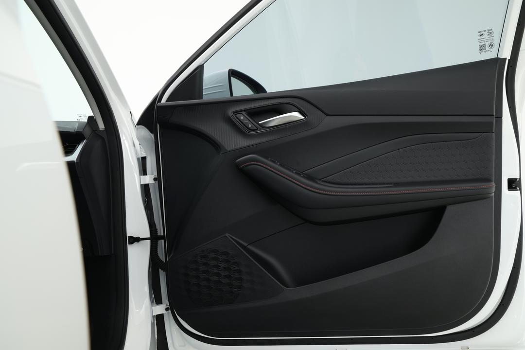 2023 MG Mg5 Essence, Automatic, 7209 km, Ventilated Seats