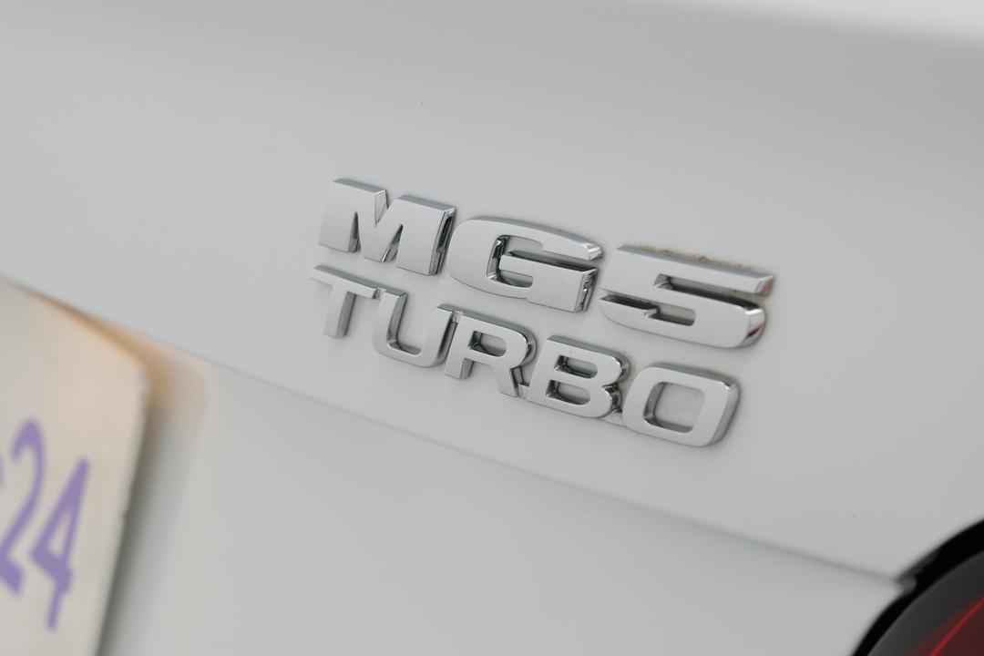 2023 MG Mg5 Essence, Automatic, 7209 km, Badge (Boot Left Side)