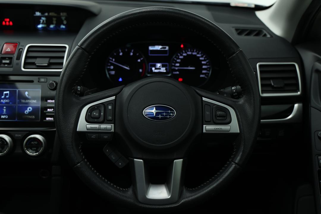 2017 Subaru Forester 2.0d-s, Automatic, 140774 km, Dashboard View
