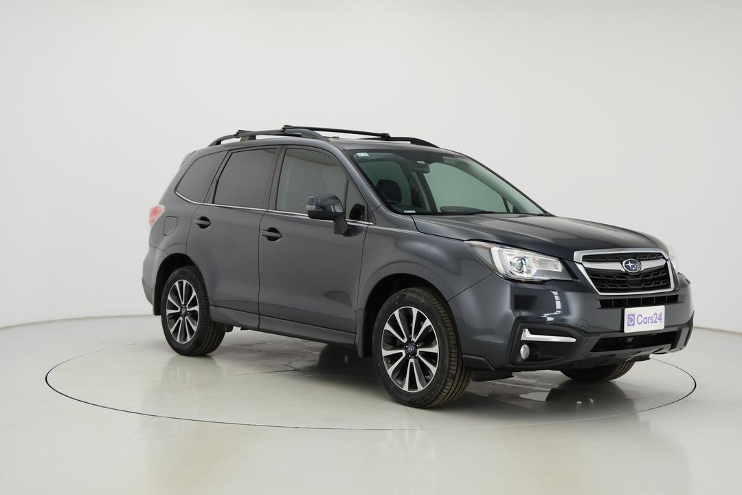 2017 Subaru Forester 2.0d-s, Automatic, 140774 km, Right Front Diagonal (45- Degree) View