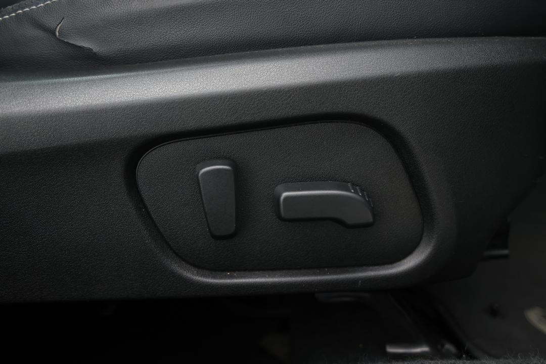 2017 Subaru Forester 2.0d-s, Automatic, 140774 km, Key Close-up