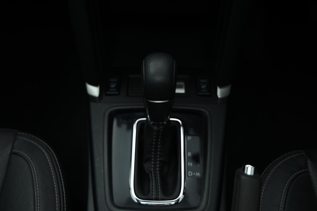 2017 Subaru Forester 2.0d-s, Automatic, 140774 km, Rear A/C Vent