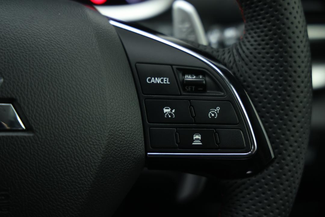2017 Mitsubishi Eclipse Cross Exceed (2WD), Automatic, 145326 km, Cruise Control