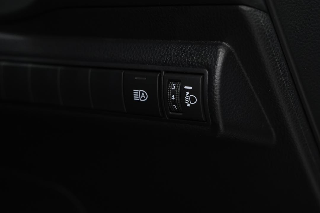2023 Toyota Corolla Ascent Sport Hybrid, Automatic, 12992 km, Gear Lever 
