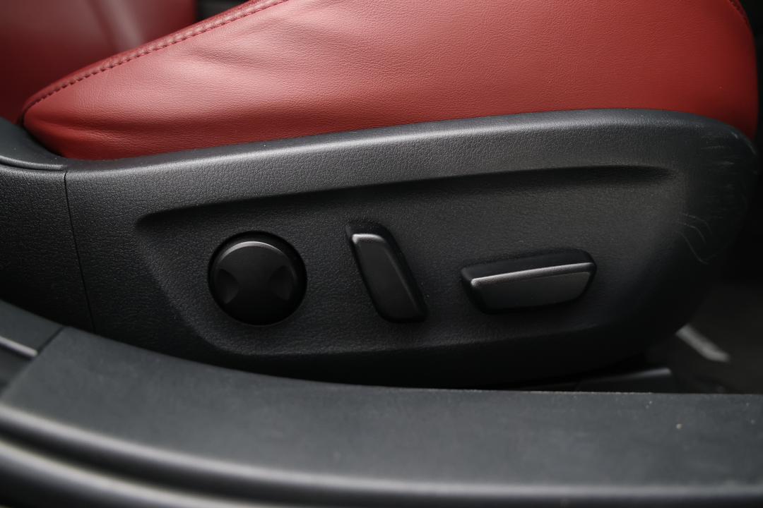 2021 Mazda 3 G25 Astina, Automatic, 83683 km, Key Close-up