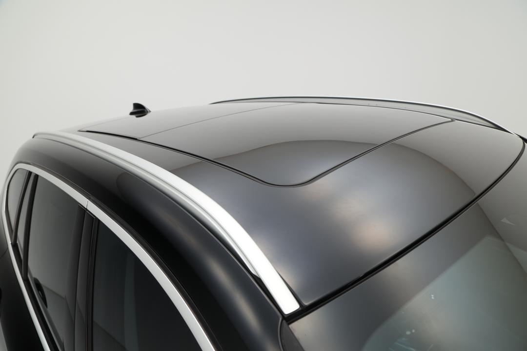 2022 BMW X1 sDrive 18i, Automatic, 29658 km, Roof/Sunroof View