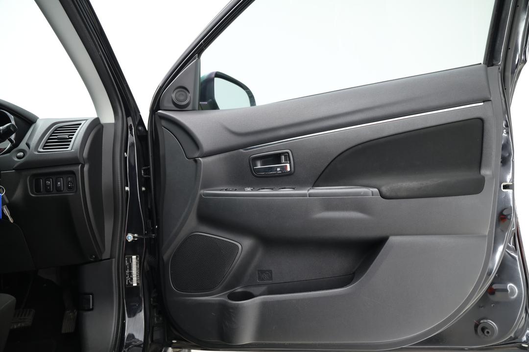 2017 Mitsubishi ASX Ls (2WD), Automatic, 101514 km, Drivers Side Adjustment Panel