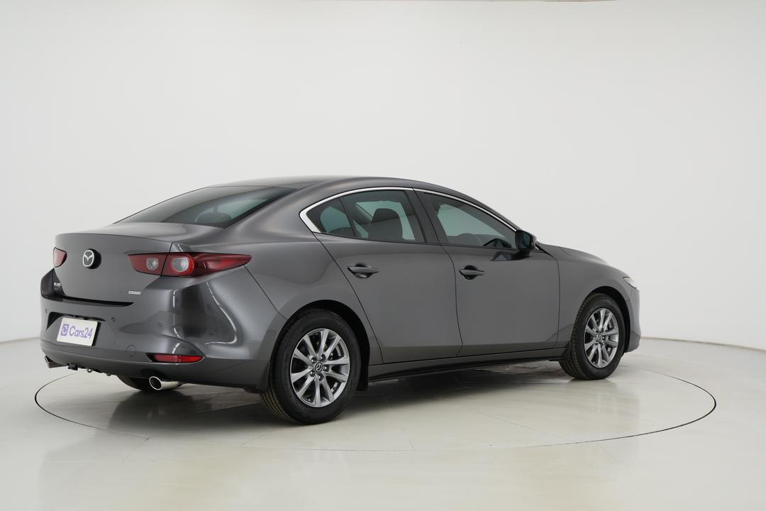 2024 Mazda 3 G20 Pure, Automatic, 16983 km, Right Back Diagonal (45- Degree) View