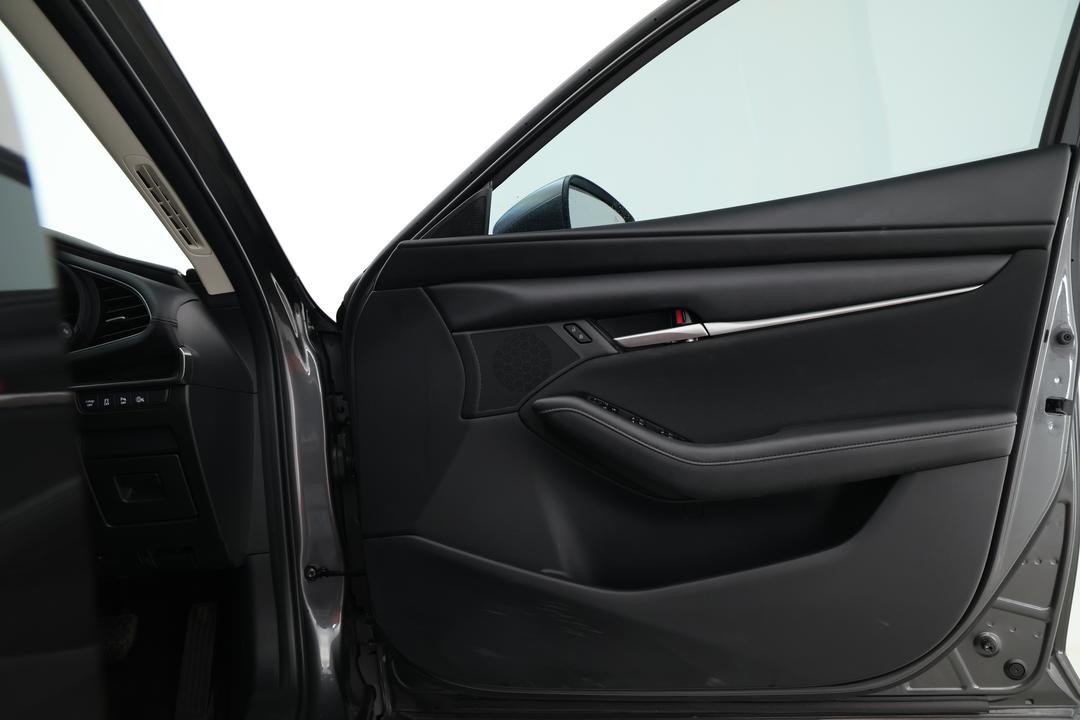 2024 Mazda 3 G20 Pure, Automatic, 16983 km, Speaker View
