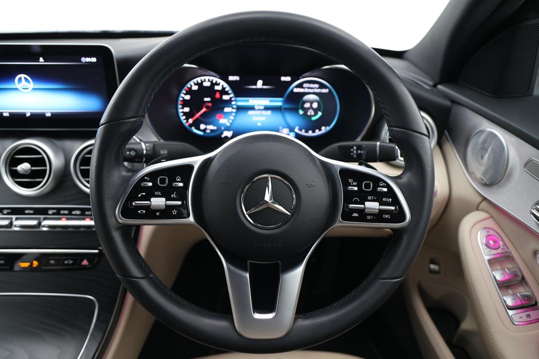 2021 Mercedes-benz C300 C300, Automatic, 49874 km, Right Side Front Door Cabin View