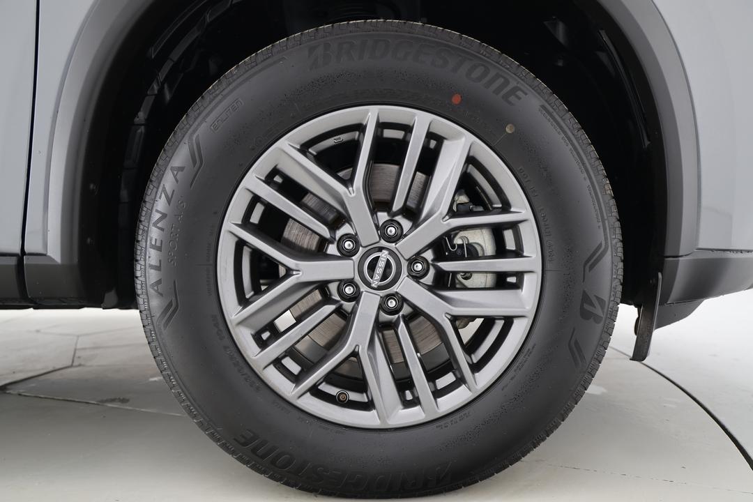 2024 Nissan X-trail St (4WD) 7 Seat, Automatic, 22789 km, Right Front Wheel